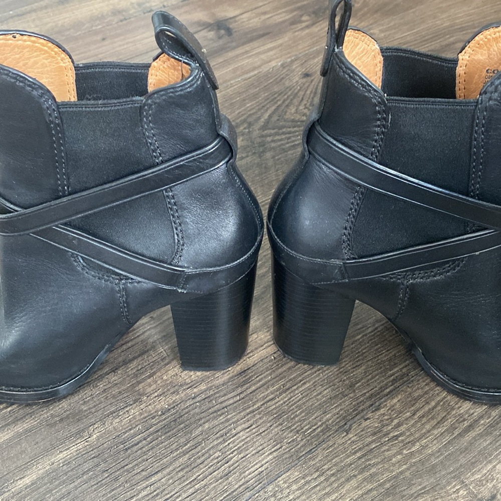 COACH Jackson Boots - Picture 8 of 9